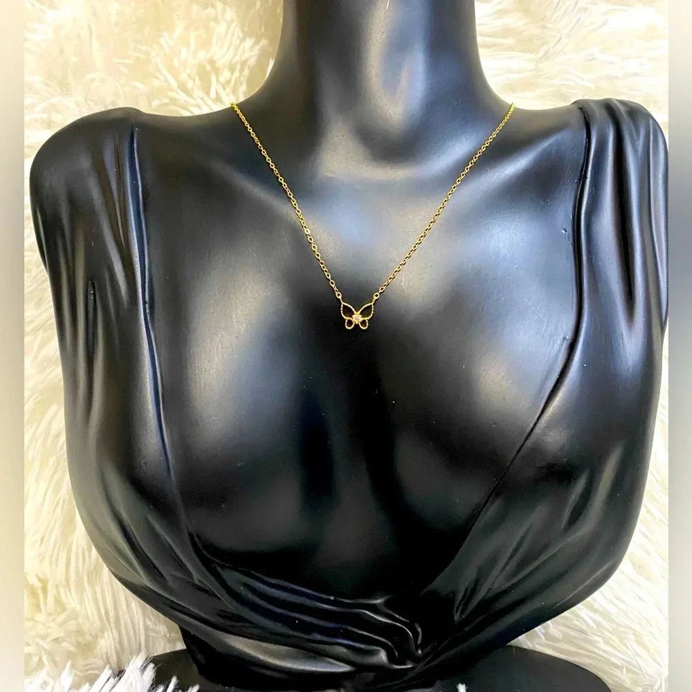 925 Sterling Silver Butterfly Pendant Necklace Gold 14K - Picture 1 of 9